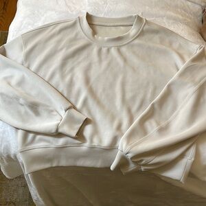 Softstreme perfectly oversized cropped crew